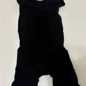 Skims Shapewear mid thigh size small